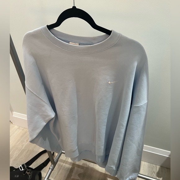 NIKE LIGHT BLUE SWEATER SIZE XL - Picture 1 of 4